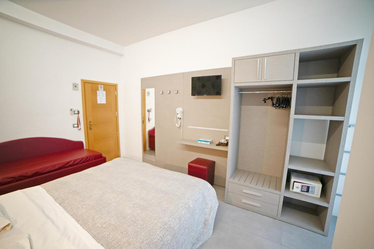 Hotel Ricci Ρίμινι Εξωτερικό φωτογραφία